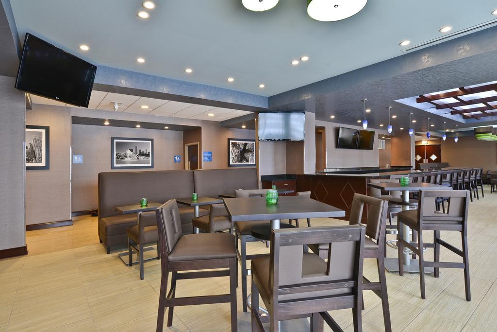 Wyndham Garden Elk Grove Village - O'Hare Extérieur photo